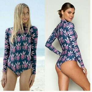 Acacia Swimwear Sz L  Heliconia Ehukai Rashguard Surf Suit  Blue Floral